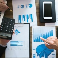 comparing mutual funds etfs