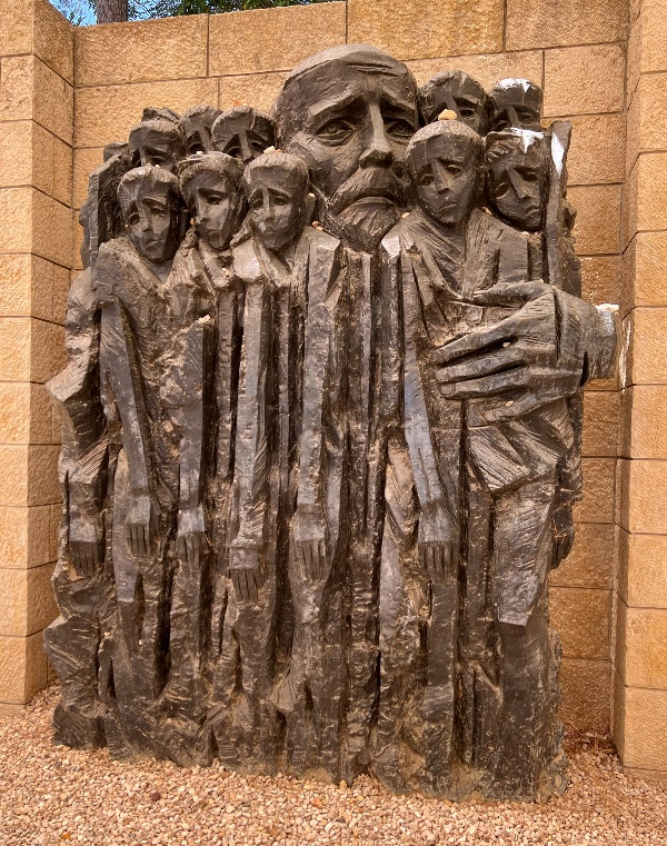 Yad Vashem sculpture doctor