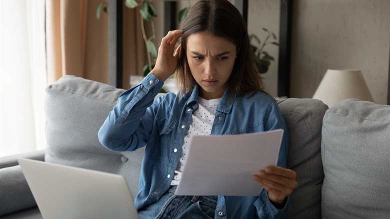 False Default Notices Reported by Student Loan Borrowers