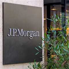College Tuition Up 914% Since 1983, J.P. Morgan Reports
