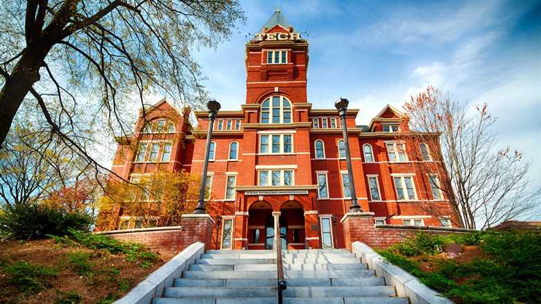 This Week In College And Money News: April 17, 2026