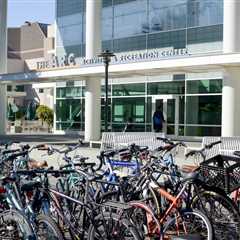 UC Covers Tuition For California Families Earning Under $100,000